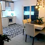 Olive Garden House Vilă *