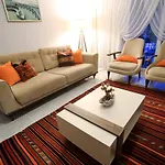 Olive Garden House Vilă