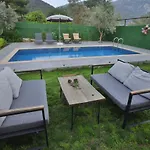 Olive Garden House