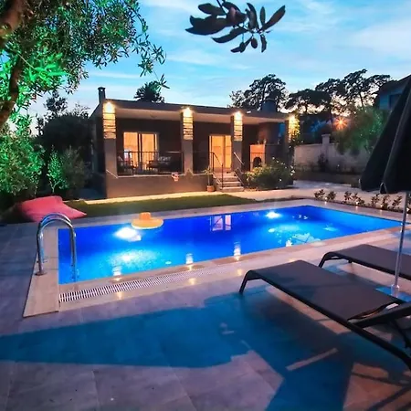 Villa Olive Garden House