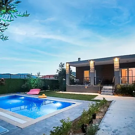 Olive Garden House Villa