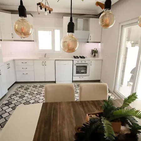 Olive Garden House ヴィラ フェティエ